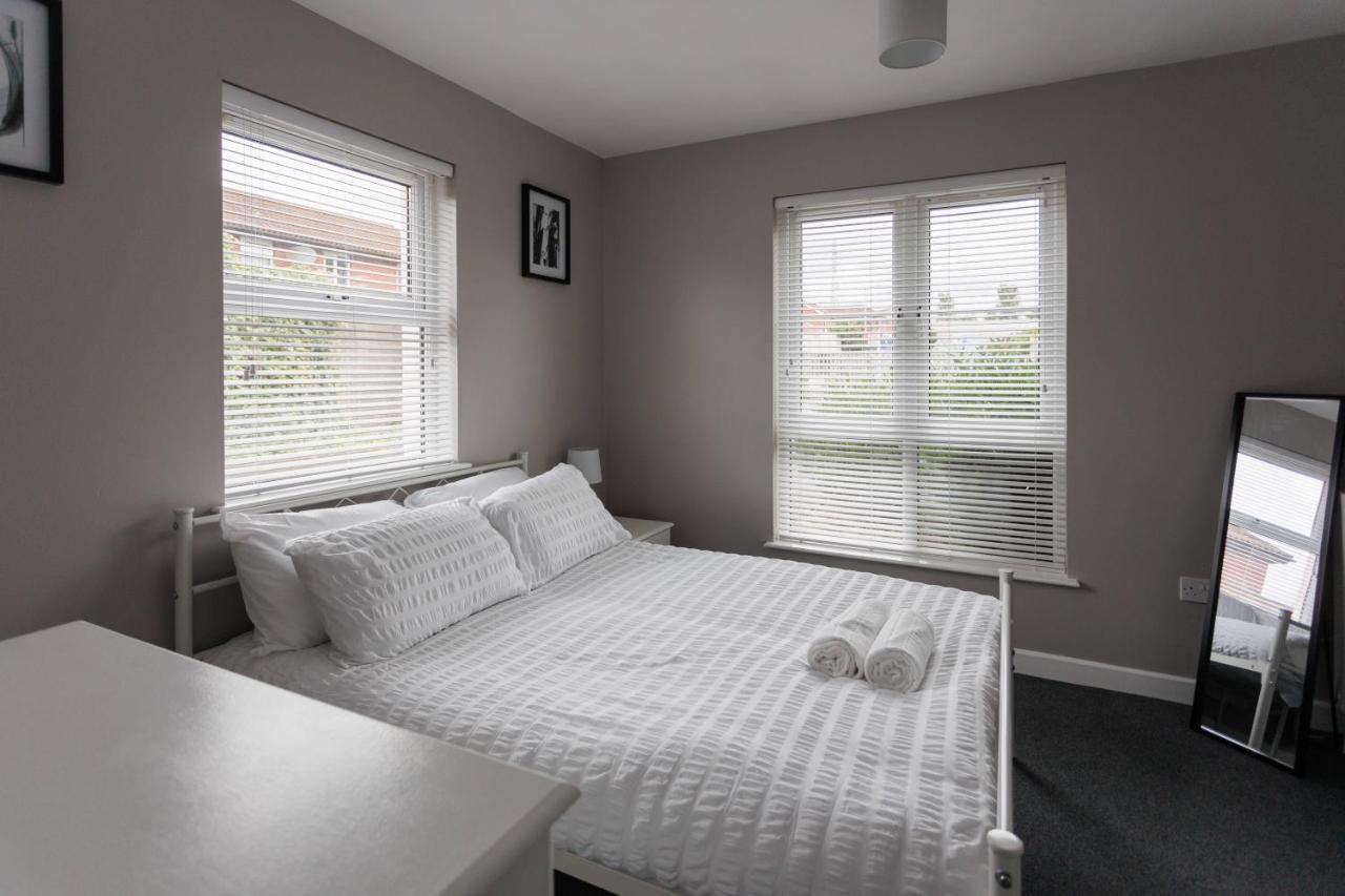 2 Bedroom Ground Floor Apartment Белфаст Экстерьер фото