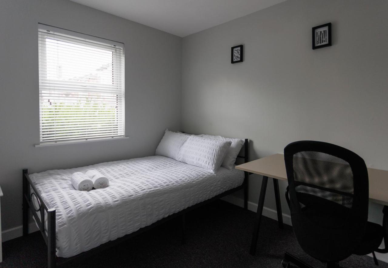 2 Bedroom Ground Floor Apartment Белфаст Экстерьер фото
