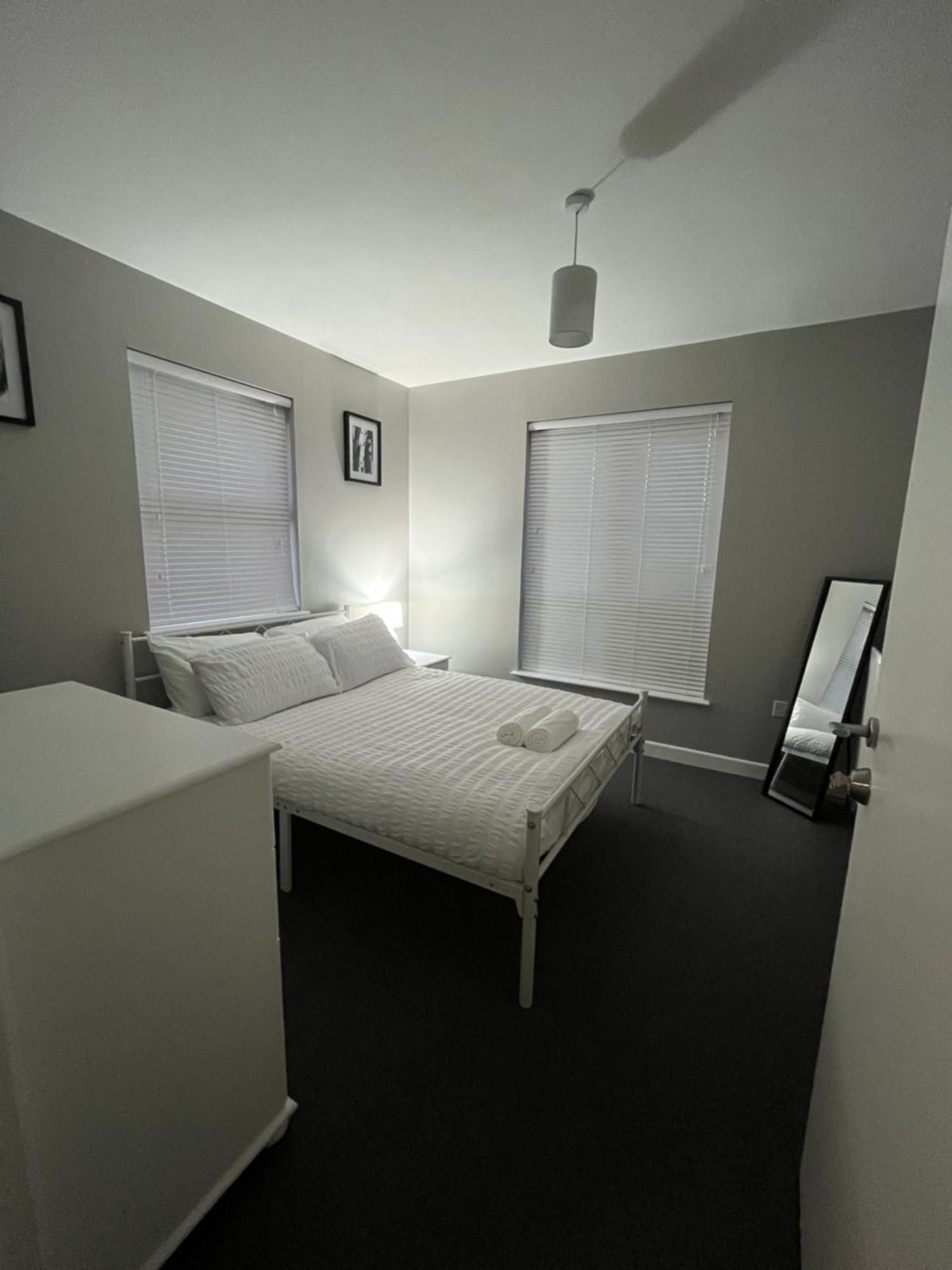2 Bedroom Ground Floor Apartment Белфаст Экстерьер фото