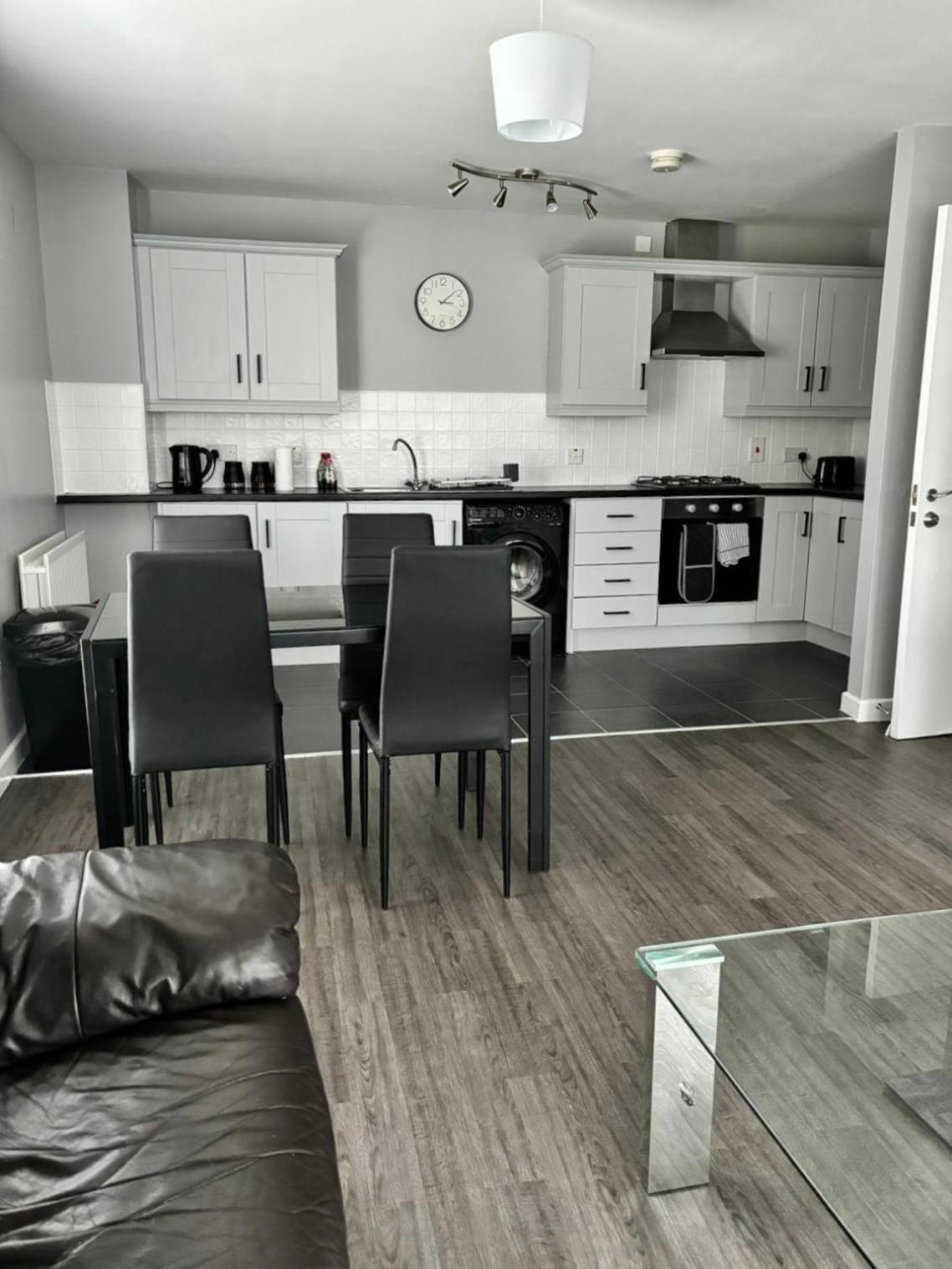 2 Bedroom Ground Floor Apartment Белфаст Экстерьер фото